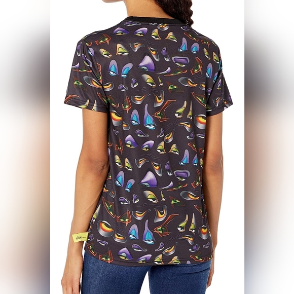 New Disney Villains Eyes Rare T-Shirt - Picture 3 of 4